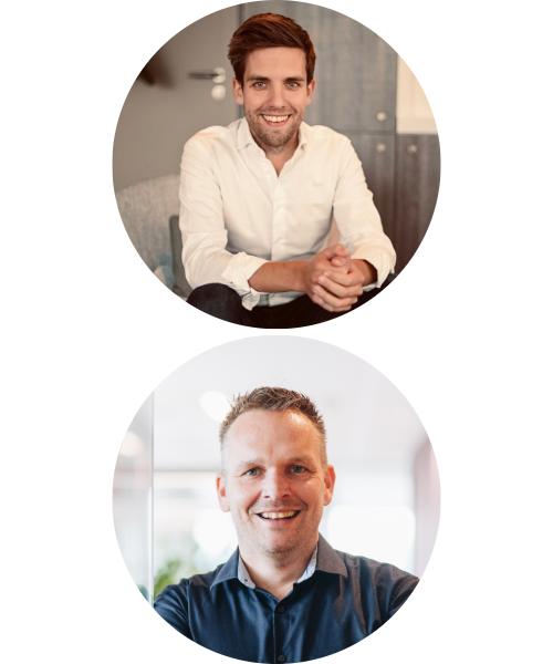 Twee zakelijke portretfoto’s van mannen in een kantooromgeving, met witte en donkere blouse, geschikt voor professionele bedrijfscommunicatie