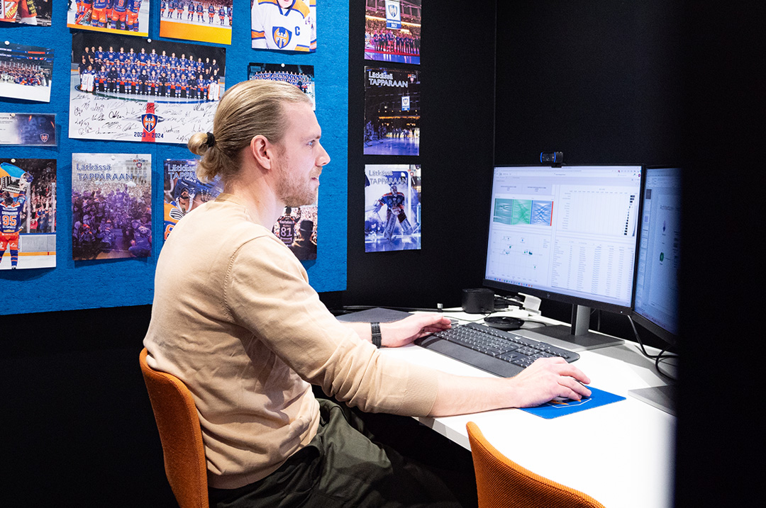 Fellowmind Hanna ja Arttu-5.jpg Mansen datakonsulteille data- ja analytiikka on intohimo